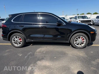 2016 Porsche Cayenne – miniatura 4