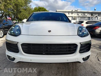 2016 Porsche Cayenne – miniatura 15
