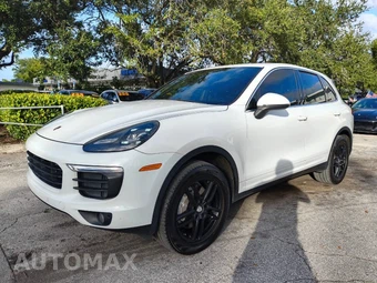 2016 Porsche Cayenne – miniatura 2