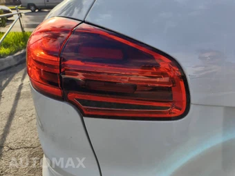 2016 Porsche Cayenne – miniatura 23