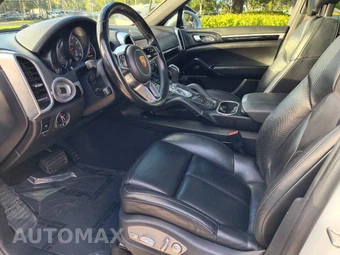 2016 Porsche Cayenne – miniatura 28