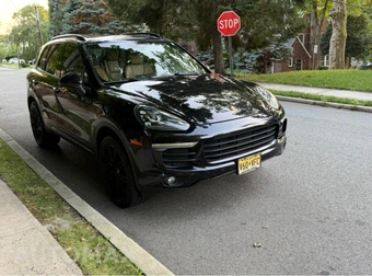 2016 Porsche Cayenne – miniatura 7