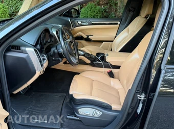 2016 Porsche Cayenne – miniatura 8