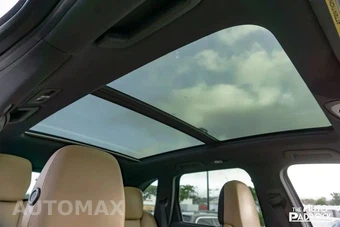2016 Porsche Cayenne - miniatura 14