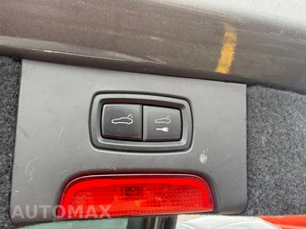 2016 Porsche Cayenne – miniatura 10
