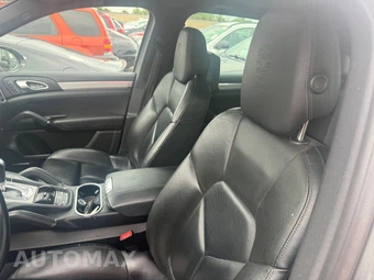 2016 Porsche Cayenne – miniatura 18