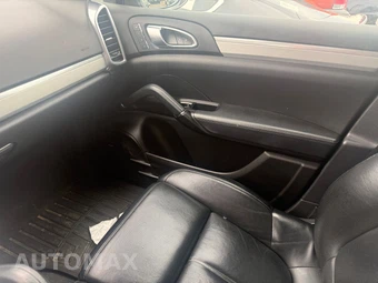 2016 Porsche Cayenne – miniatura 28