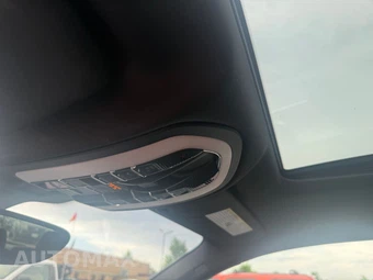 2016 Porsche Cayenne – miniatura 31
