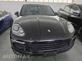 2016 Porsche Cayenne – miniatura 2
