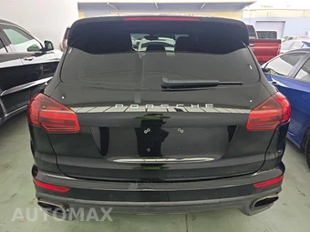 2016 Porsche Cayenne – miniatura 5