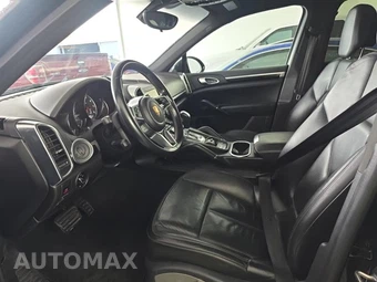 2016 Porsche Cayenne – miniatura 7