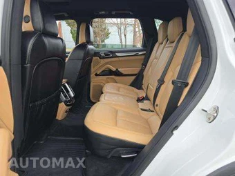 2016 Porsche Cayenne – miniatura 13