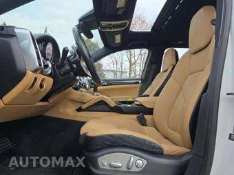 2016 Porsche Cayenne – miniatura 6
