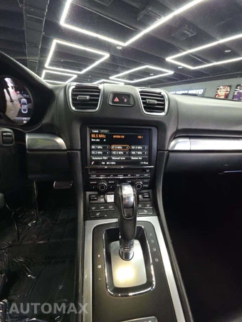 2016 Porsche Cayman Black Edition – miniatura 10