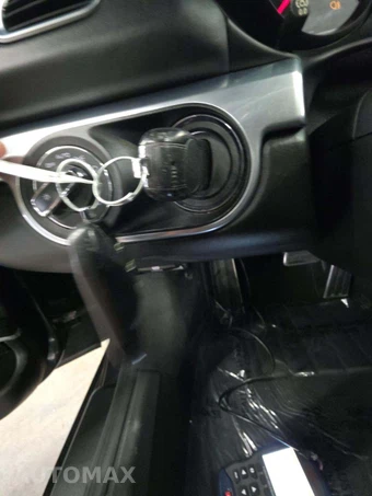 2016 Porsche Cayman Black Edition – miniatura 8