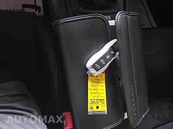 2016 Porsche Cayman GT4 – miniatura 23