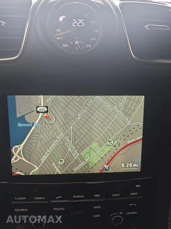 2016 Porsche Cayman GT4 – miniatura 24
