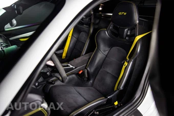 2016 Porsche Cayman GT4 - miniatura 11