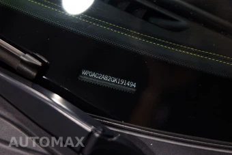 2016 Porsche Cayman GT4 - miniatura 36