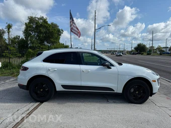 2016 Porsche Macan S - miniatura 4