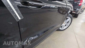 2016 Porsche Macan S – miniatura 33