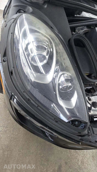 2016 Porsche Macan S – miniatura 35