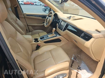 2016 Porsche Macan S – miniatura 8