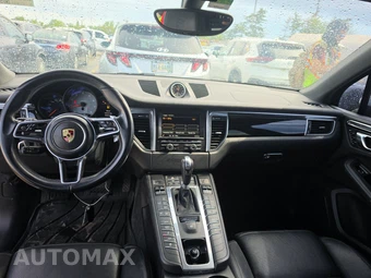 2016 Porsche Macan S - miniatura 11