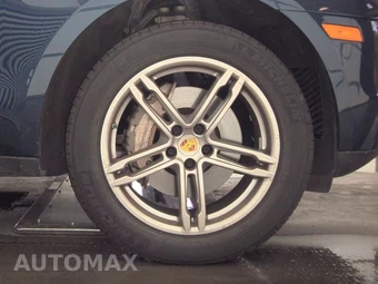 2016 Porsche Macan S – miniatura 10
