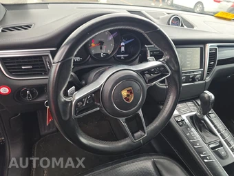 2016 Porsche Macan S – miniatura 16
