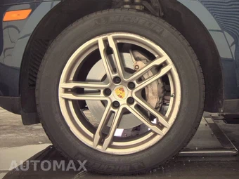 2016 Porsche Macan S – miniatura 9