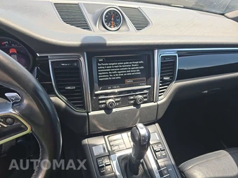 2016 Porsche Macan S – miniatura 11