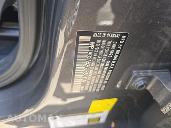 2016 Porsche Macan S – miniatura 9