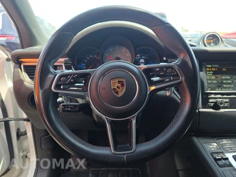 2016 Porsche Macan S - miniatura 16