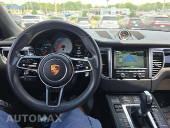 2016 Porsche Macan S – miniatura 10