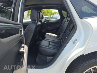 2016 Porsche Macan S – miniatura 13