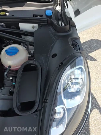 2016 Porsche Macan S – miniatura 22