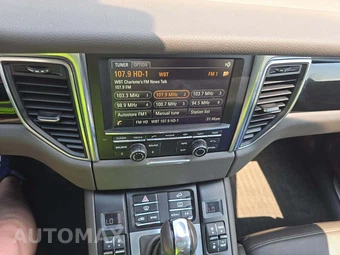 2016 Porsche Macan S – miniatura 10