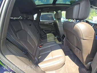 2016 Porsche Macan S – miniatura 16