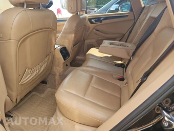 2016 Porsche Macan S – miniatura 13