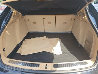 2016 Porsche Macan S – miniatura 16