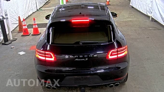 2016 Porsche Macan S – miniatura 5