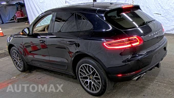 2016 Porsche Macan S – miniatura 6