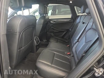 2016 Porsche Macan S – miniatura 10