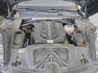 2016 Porsche Macan S – miniatura 12