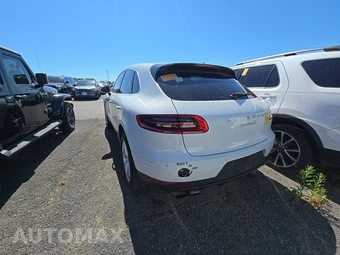 2016 Porsche Macan S - miniatura 6