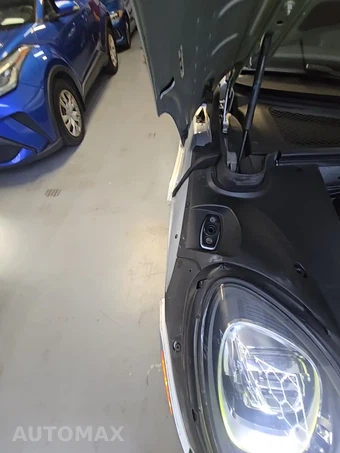 2016 Porsche Macan S - miniatura 26