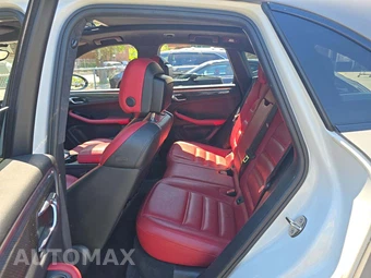 2016 Porsche Macan Turbo – miniatura 13