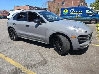 2016 Porsche Macan Turbo – miniatura 4