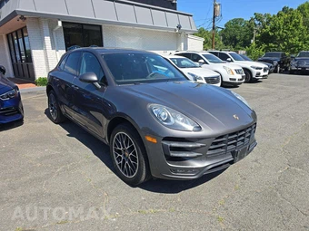 2016 Porsche Macan Turbo – miniatura 4